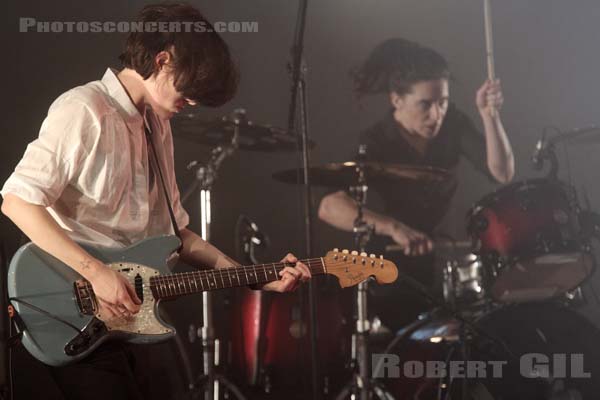 SAVAGES - 2013-10-31 - PARIS - Grande Halle de La Villette - Gemma Thompson - Fay Milton